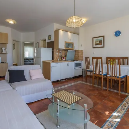 Stivic Apartment Selce
